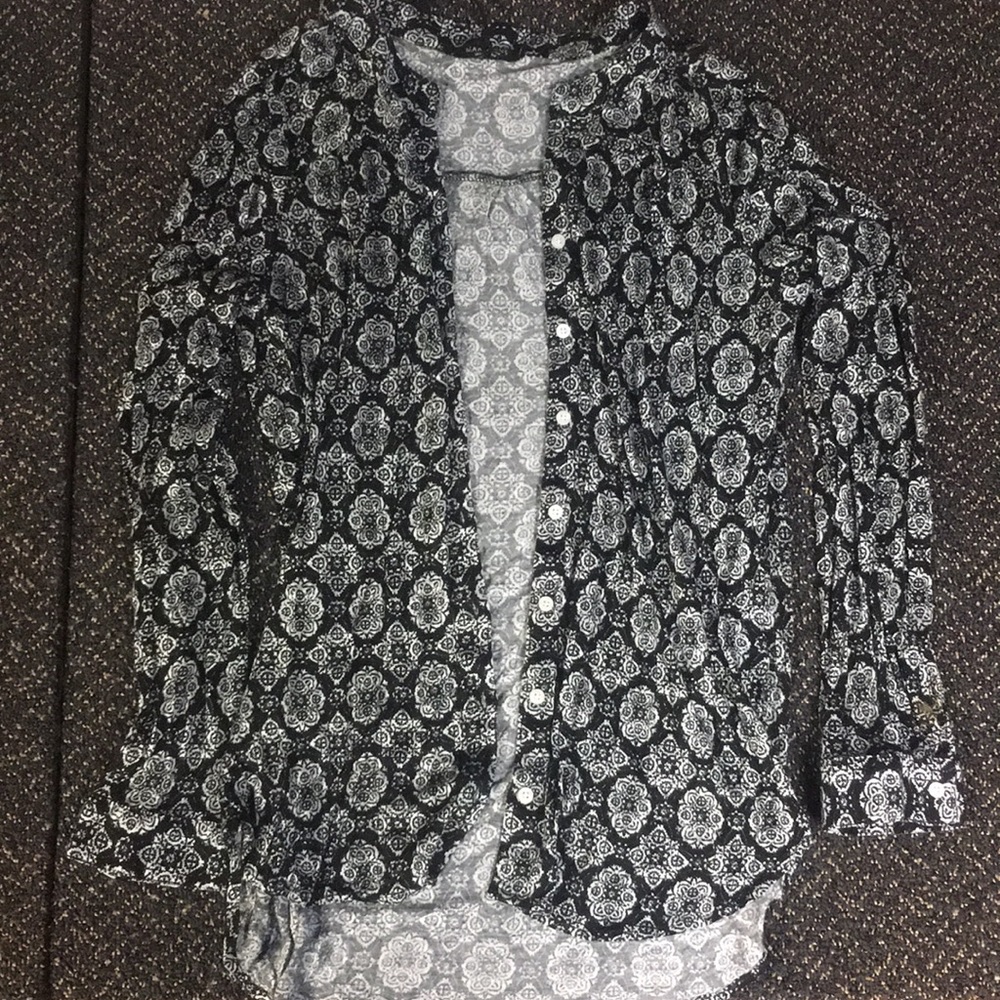Women’s button up